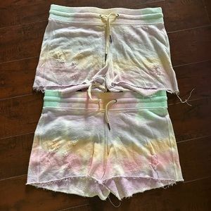 Brand new Distress n: philanthropy shorts